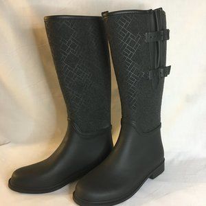 Clarks Arisda Savoy Women's Black Rain/Winter Boots 9M - New without box